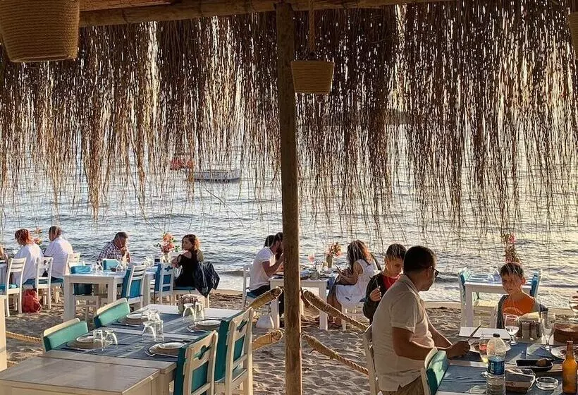 Fotos del hotel Pitos Bungalows:  9