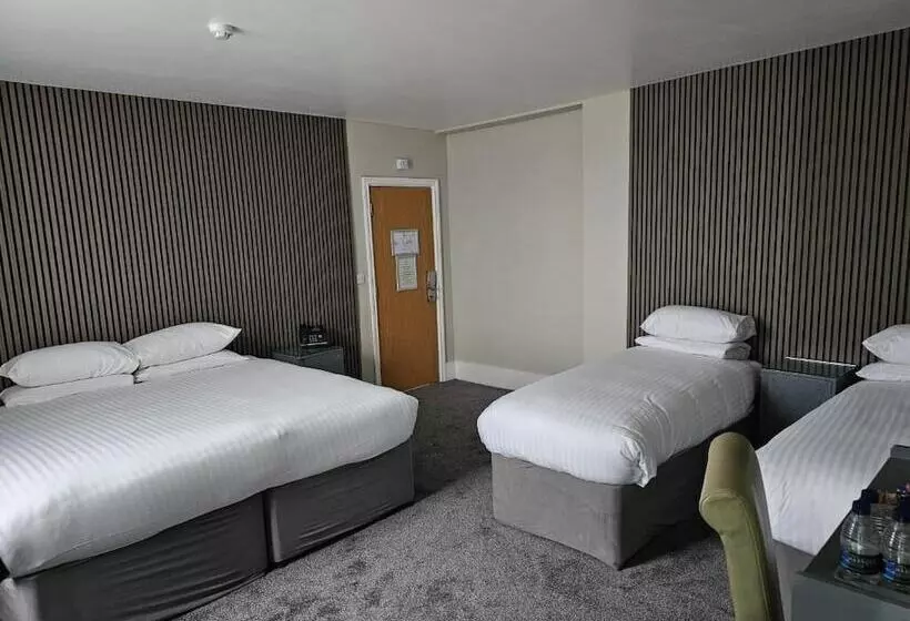 The Townhouse Chester; Bw Signature Collection