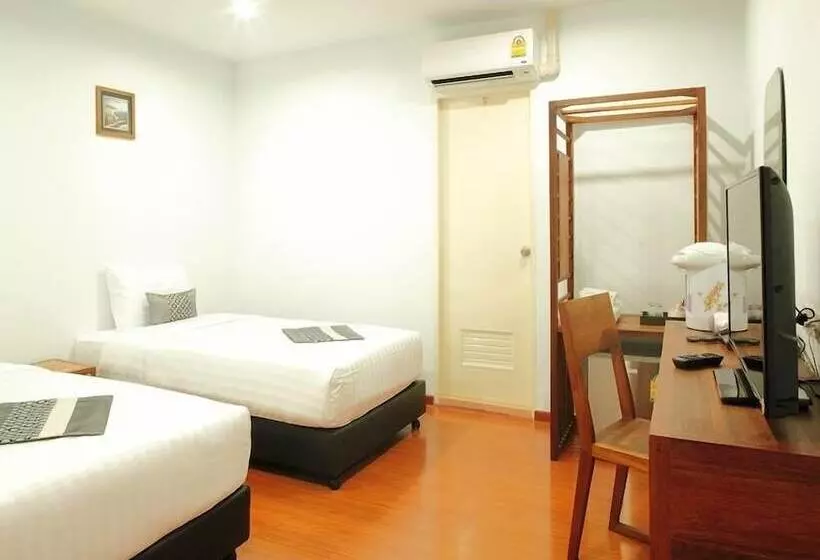 Fotos del hotel Double Dd House At Mrt Sutthisarn:  10