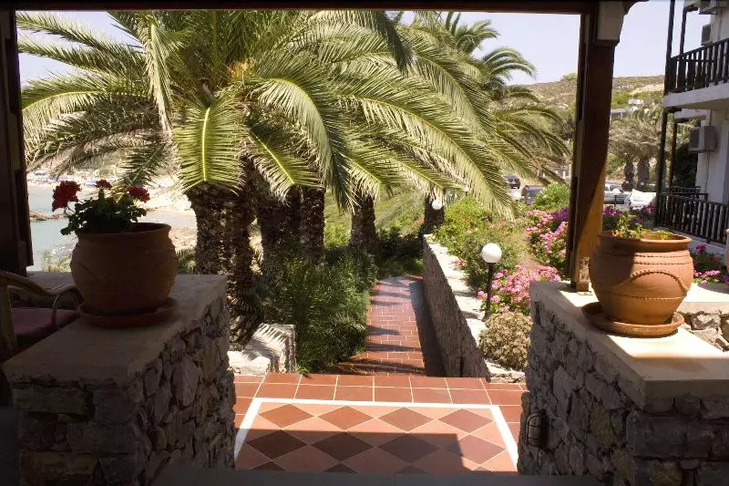 Fotos del hotel Lena Beach:  5