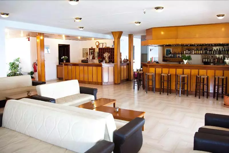 Fotos del hotel Lena Beach:  9