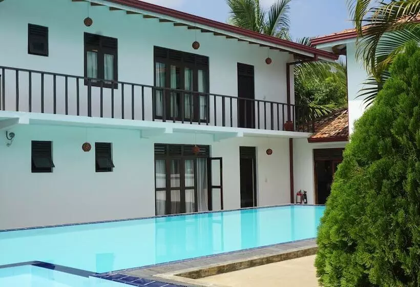 Villa Tangalle Lagoon