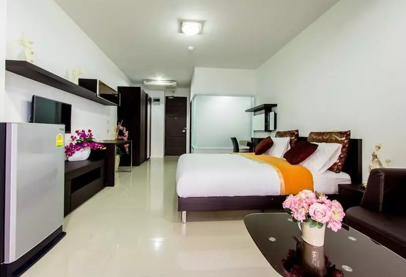 Fotos del hotel The Dlife:  18