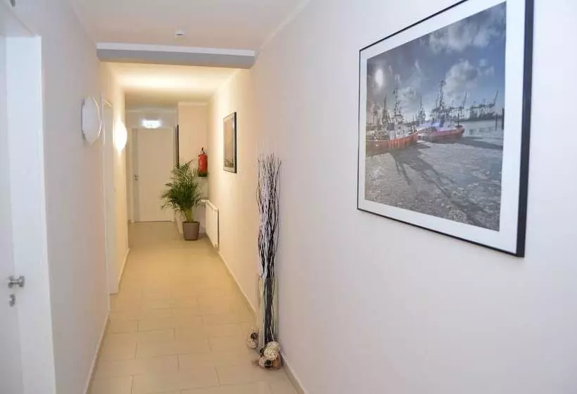 Fotos del hotel Jeta:  3
