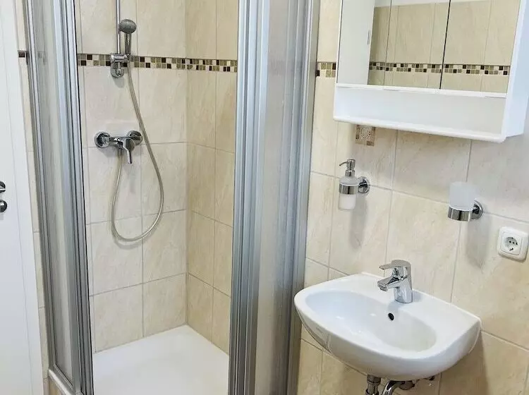 Fotos del hotel M&m   Wilhelmsburg:  14