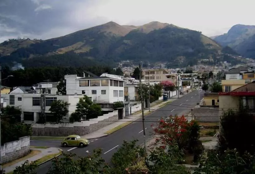 Fotos del hotel La Casa Amarilla:  9