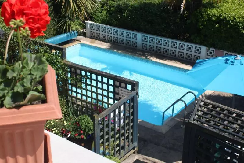 Fotos del hotel The Charterhouse:  2