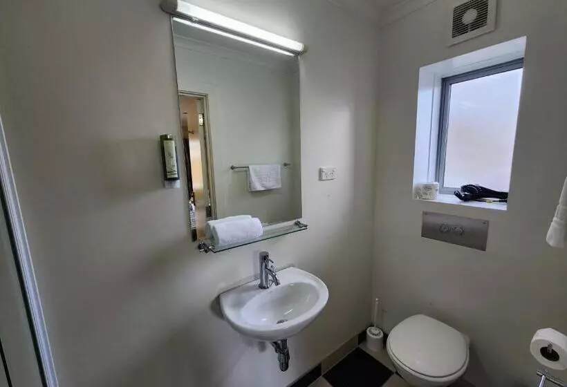 Fotos del hotel Pinewood Lodge And Apartments:  9