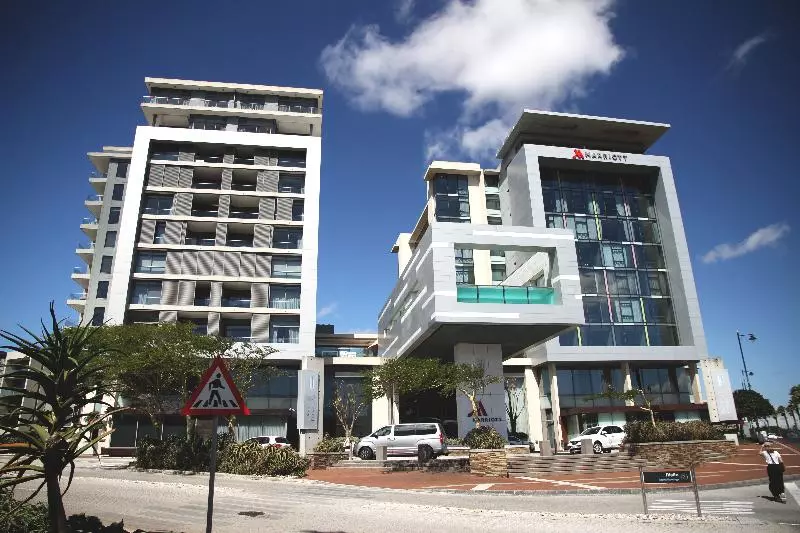 Fotos del hotel The Residences Crystal Towers:  12