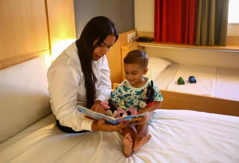 Fotos del hotel Ibis Rj Nova America:  7