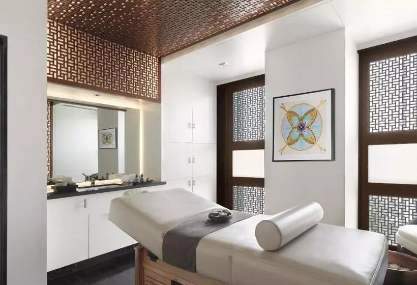 Fotos del hotel Four Seasons Hotel Abu Dhabi At Al Maryah Island:  5