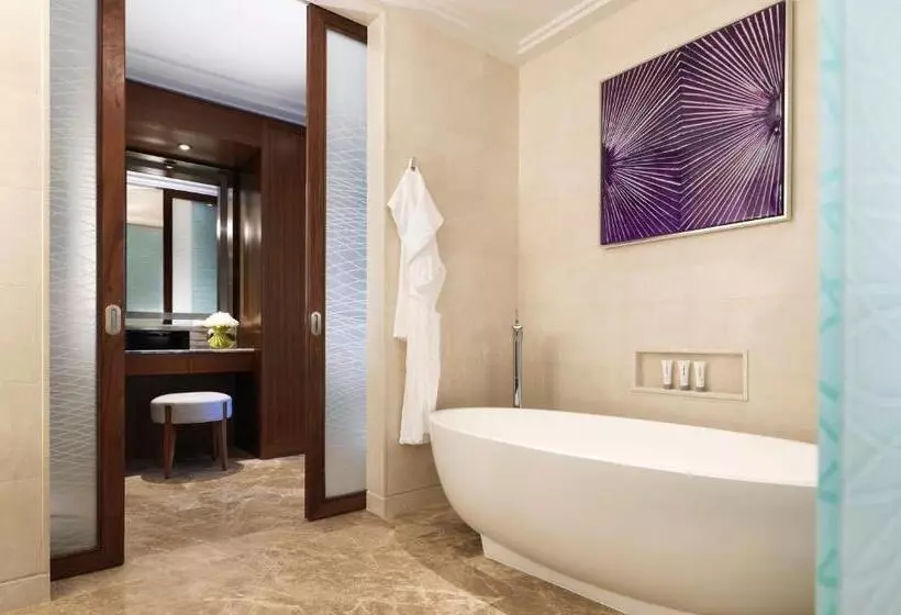 Fotos del hotel Four Seasons Hotel Abu Dhabi At Al Maryah Island:  15