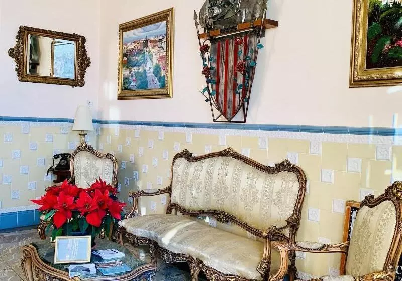 Fotos del hotel Llar De Capitans:  16