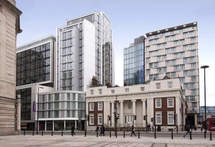 Premier Inn London Waterloo