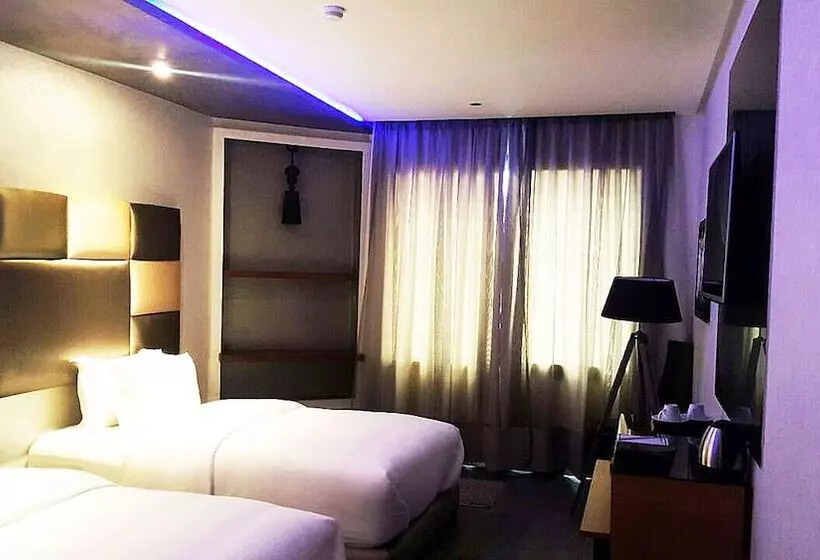 Fotos del hotel The Seven:  7
