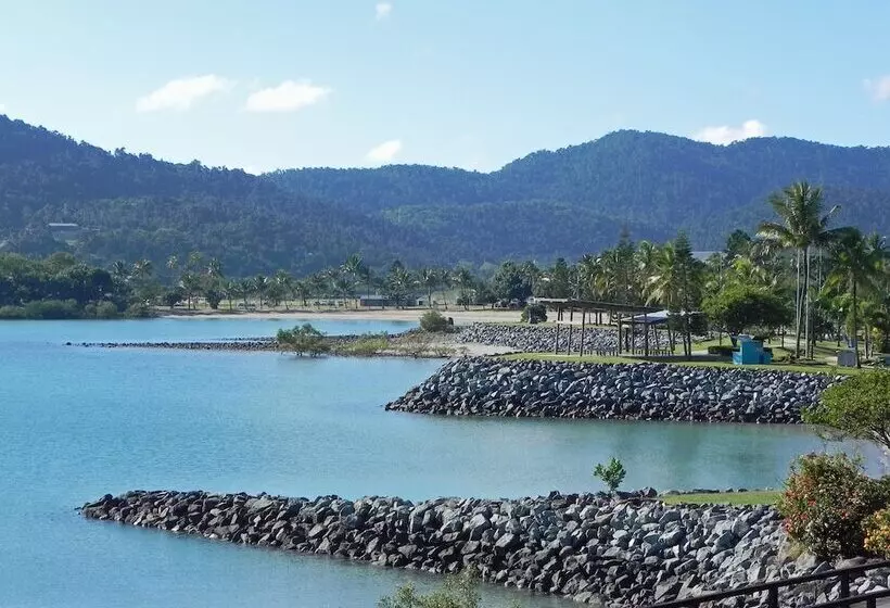 Fotos del hotel Airlie Waterfront Bed & Breakfast:  2
