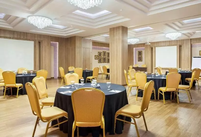 Fotos del hotel Ibis Yogyakarta Adi Sucipto - Genose Ready, Chse Certified:  13