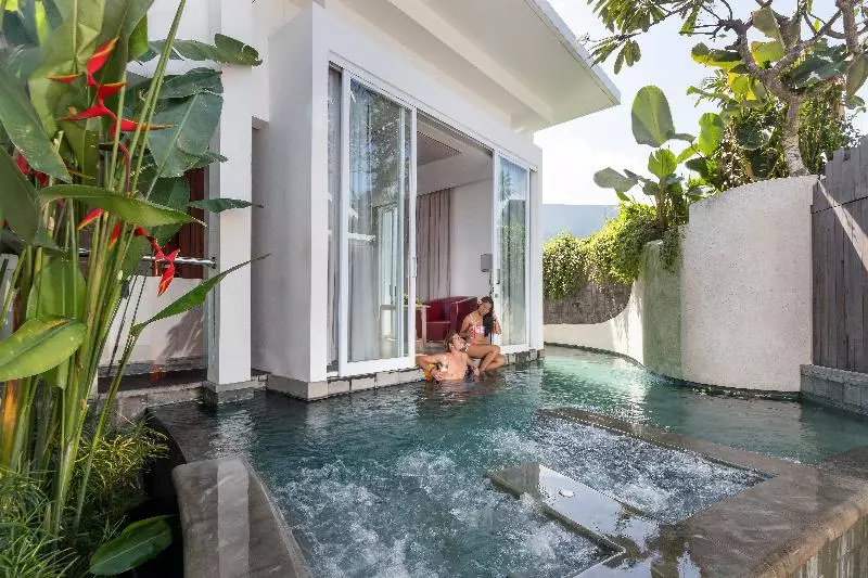 Fotos del hotel Taman Mesari Luxury Villa:  9