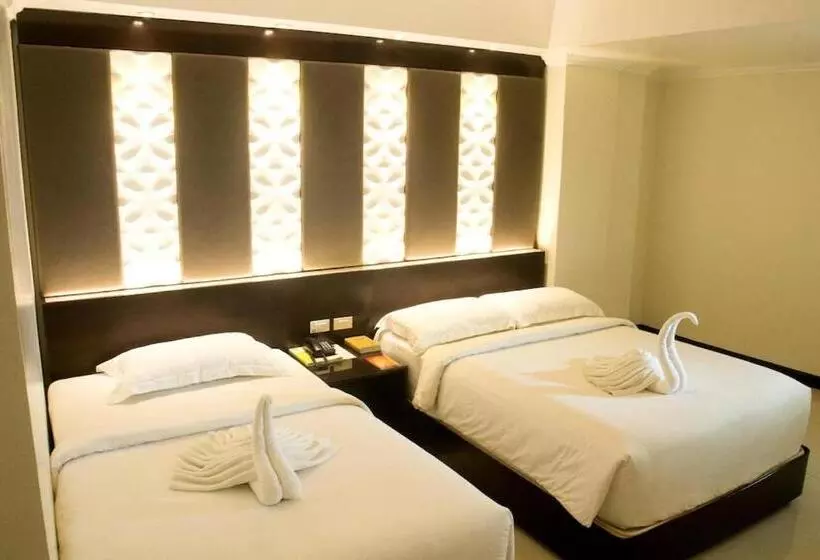 Fotos del hotel M Citi Suites:  3
