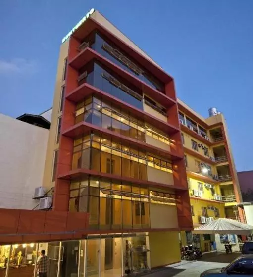 M Citi Suites