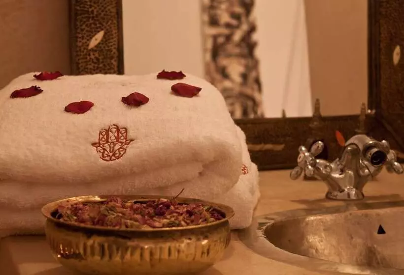 Fotos del hotel Riad Des Eaux Et Des Epices:  2