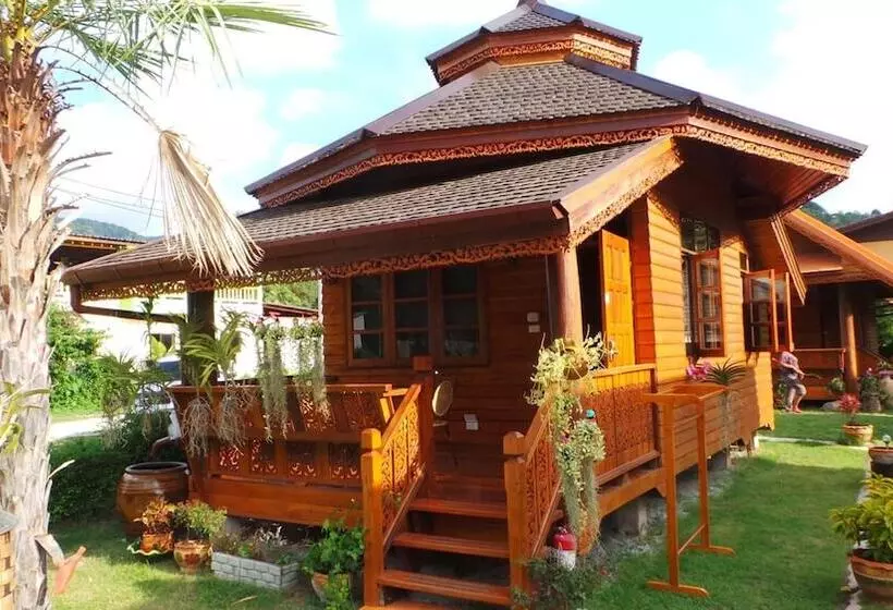 Fotos del hotel Golden Teak Resort  Baan Sapparot:  11