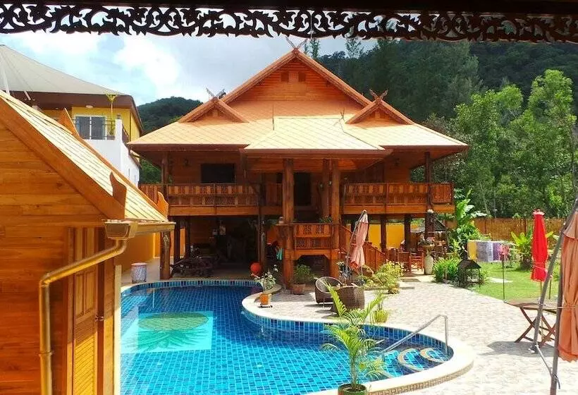 Golden Teak Resort  Baan Sapparot