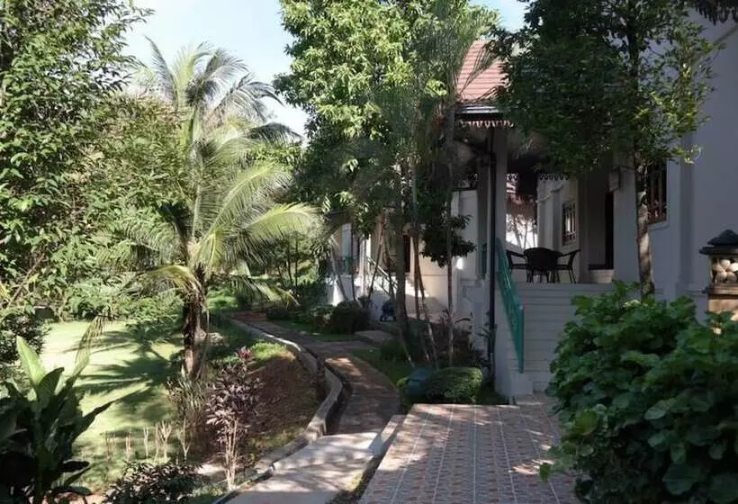 Fotos del hotel Phubachiang Golf & Resort Pakse:  14