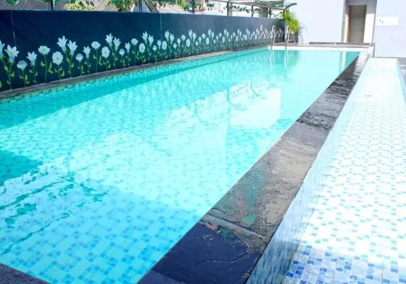 Fotos del hotel Khas  Makassar:  3