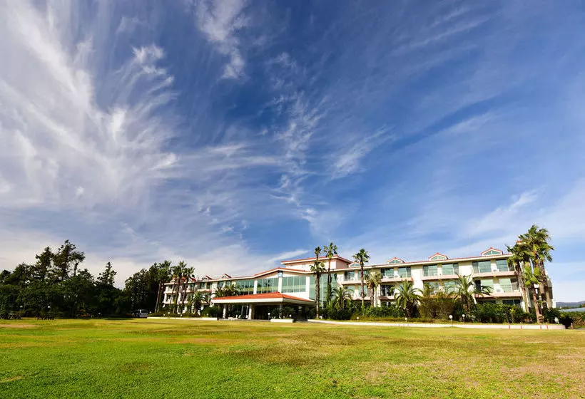 Lake Hills Jeju Resort