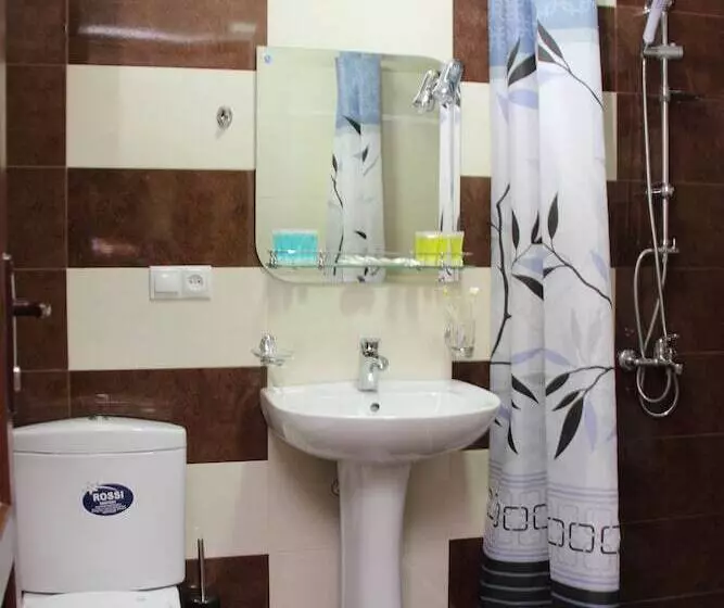Fotos del hotel Monopoli Kutaisi:  5