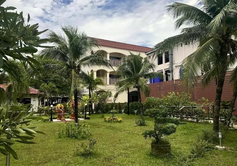 Fotos del hotel Sugar Inn Phuket:  1