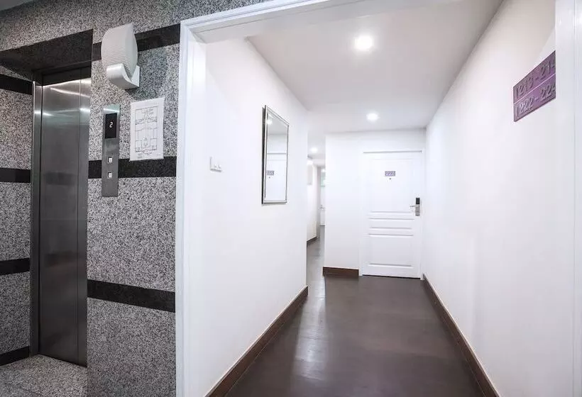 Fotos del hotel The Step Sathon:  2