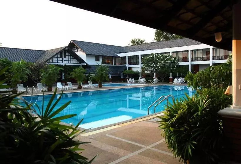 Fotos del hotel Korat Resort:  8