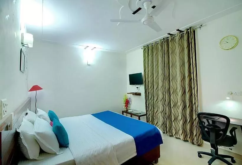 Fotos del hotel Staayz Premium Gurgaon:  2