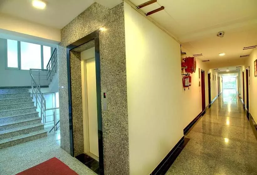 Fotos del hotel Staayz Premium Gurgaon:  12