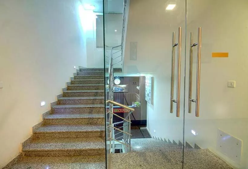 Fotos del hotel Staayz Premium Gurgaon:  13