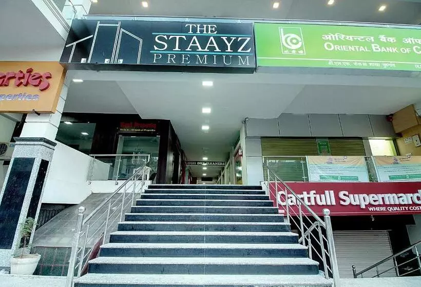 Fotos del hotel Staayz Premium Gurgaon:  15