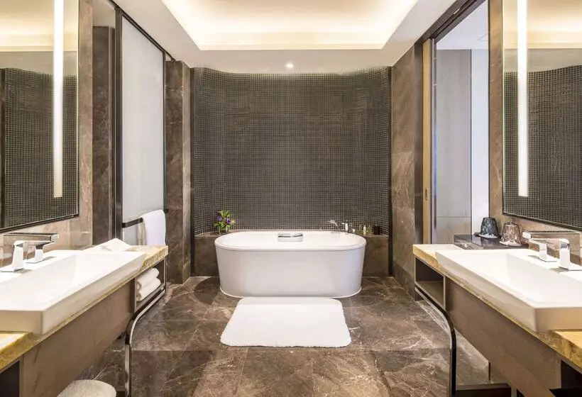 Fotos del hotel Doubletree By Hilton  Shenzhen Longhua:  7