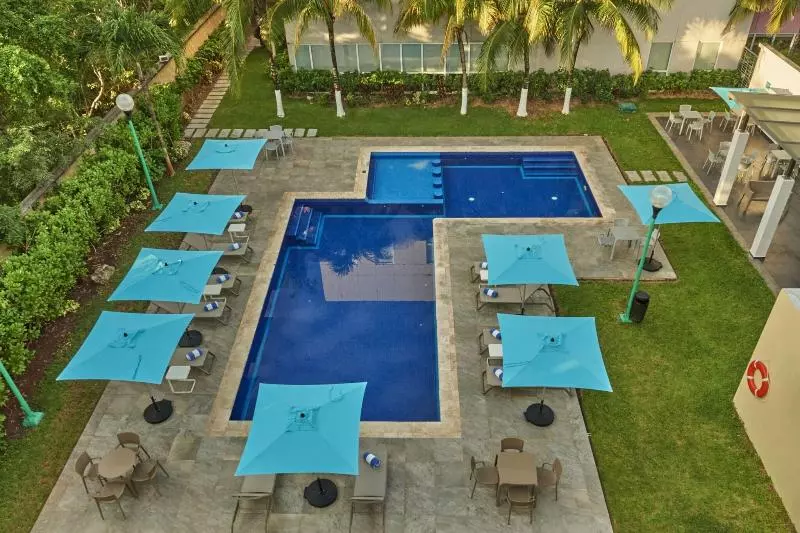 Fotos del hotel City Suites Playa Del Carmen:  17