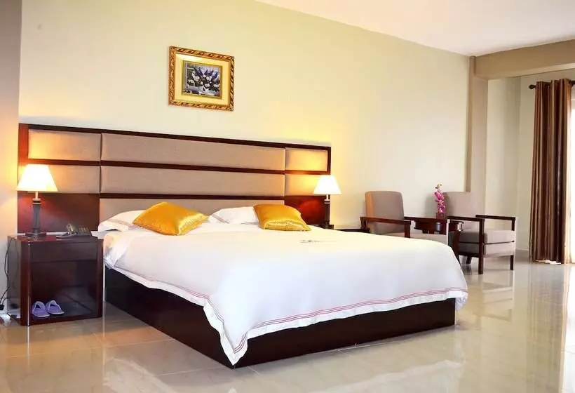 Fotos del hotel Hillside Plaza:  1
