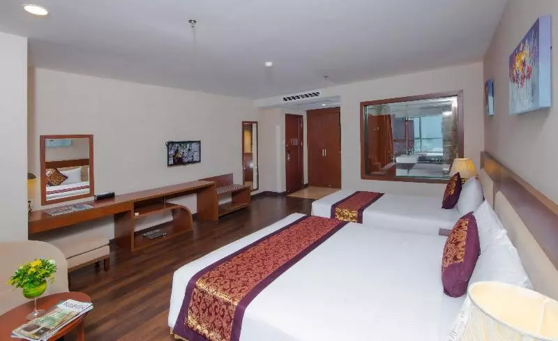 Fotos del hotel Muong Thanh Grand Da Nang:  2