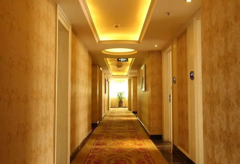 Fotos del hotel Jiali Holiday Inn Wanhe Branch:  2