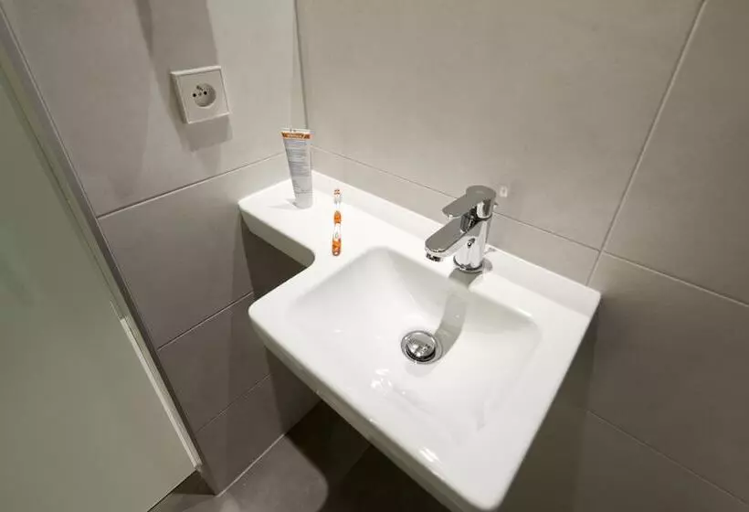 Fotos del hotel Easy Brussels City Centre:  8