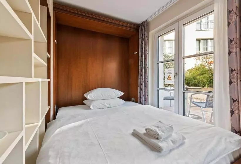 Fotos del hotel Advastay By King's:  7