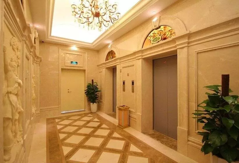 Fotos del hotel Shanghai Waigaoqiao Free Trade Zone Vienna:  2