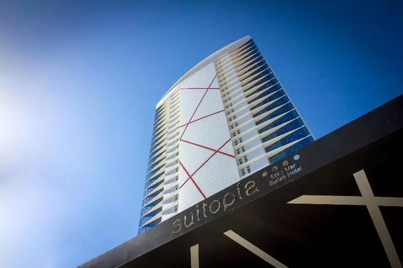 Suitopía – Sol Y Mar Suites Hotel