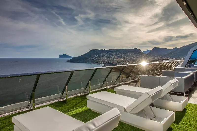 Fotos del hotel Suitopía - Sol Y Mar Suites Hotel:  11