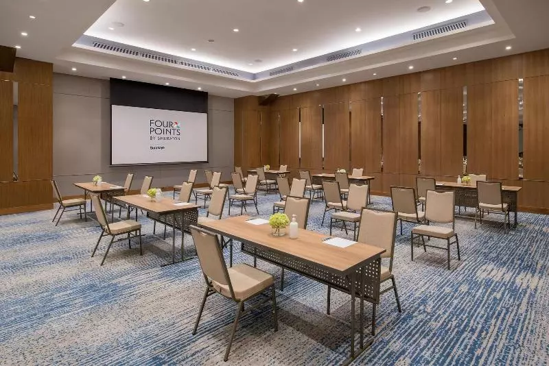 Fotos del hotel Four Points By Sheraton Surabaya:  20