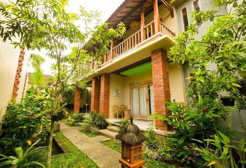 Fotos del hotel Tetirah Suweta Bali:  8